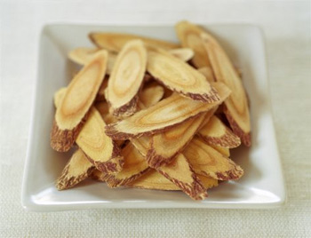 Cam-thao-va-doi-song-tinh-duc-quy-ong-b0fa5