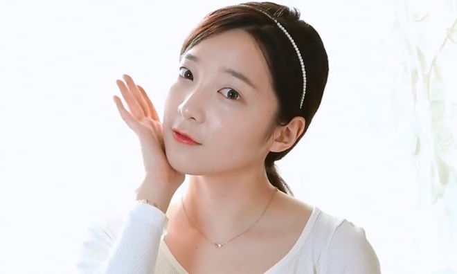 kem chống nắng Carita