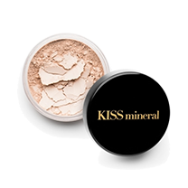 Phấn nền màu be Kiss Mineral Premium Foundation Turn The Beige 2g